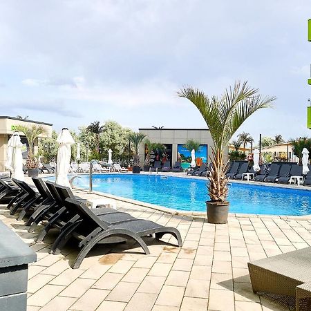 Sunrise King Studio Spa N Pool Beach Resort Năvodari Exteriér fotografie